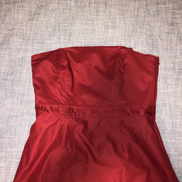 Light red strapless dress from Ann Taylor - Picture 4 of 6